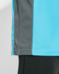 Roly CA6670 - SHANGHAI L/S Long-sleeve technical raglan t-shirt with a combination of two polyester fabrics